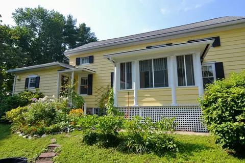 115 High St, Lee, MA 01238 photo 2