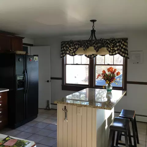 120 Laurel St, Lee, MA 01238 photo 5