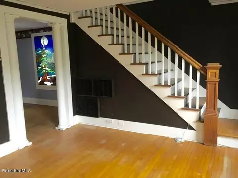 68 E Main St, Stockbridge, MA 01262 photo 13