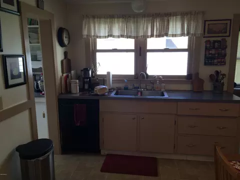 95 Prospect St, Lee, MA 01238 photo 16
