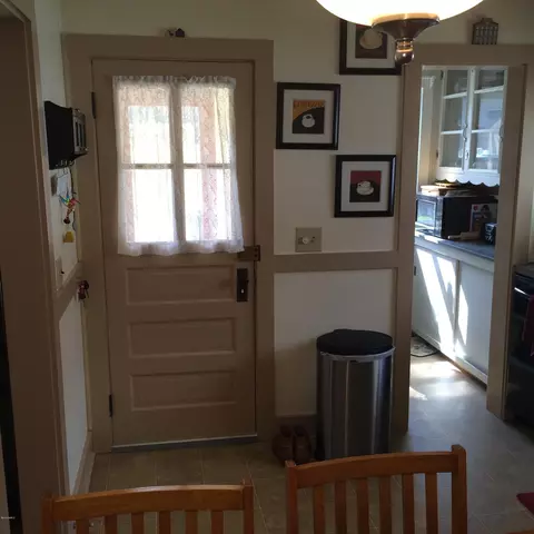 95 Prospect St, Lee, MA 01238 photo 14