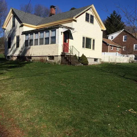 95 Prospect St, Lee, MA 01238 photo 2
