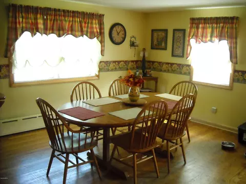 15 David Ave, Lee, MA 01238 photo 9