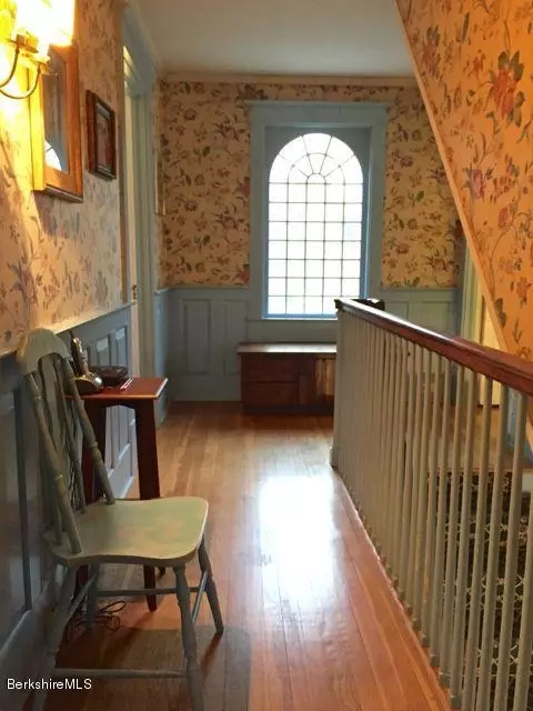 155 High St, Lee, MA 01238 photo 26