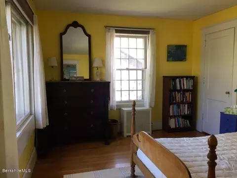 155 High St, Lee, MA 01238 photo 29