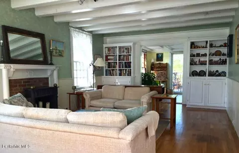 155 High St, Lee, MA 01238 photo 9