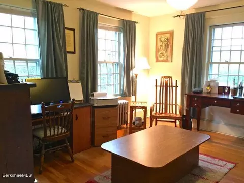 155 High St, Lee, MA 01238 photo 32