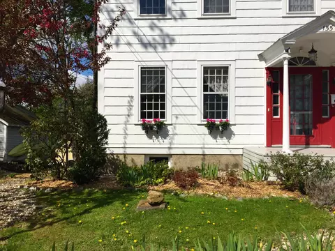 155 High St, Lee, MA 01238 photo 5