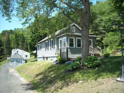 49 Sunshine Ave, Lee, MA 01238 photo 16