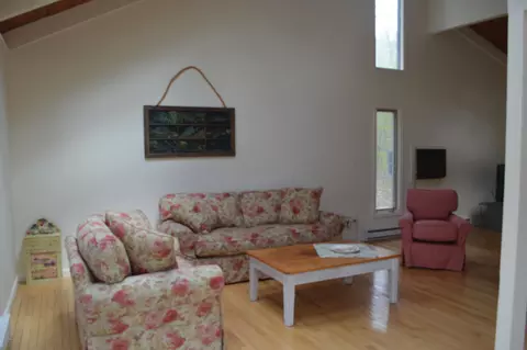 20 Elk Dr, Lee, MA 01238 photo 5