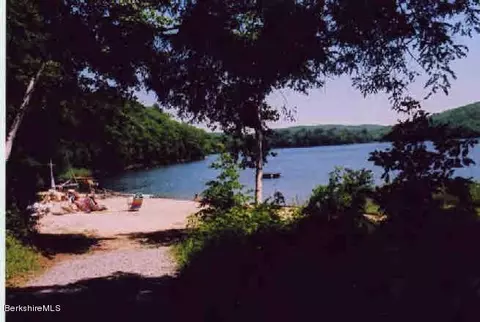20 Elk Dr, Lee, MA 01238 photo 20
