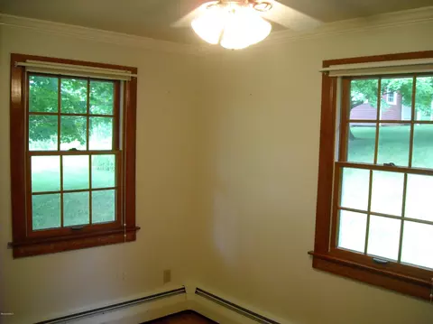 340 Pleasant St, Lee, MA 01238 photo 6