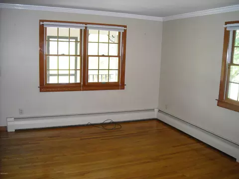 340 Pleasant St, Lee, MA 01238 photo 8