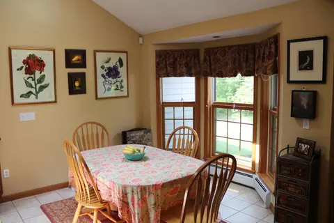 185 Silver St, Lee, MA 01238 photo 5