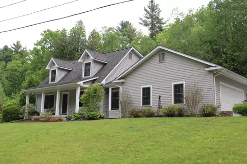 185 Silver St, Lee, MA 01238 photo 1