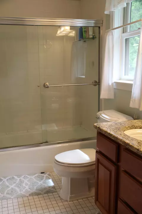185 Silver St, Lee, MA 01238 photo 15