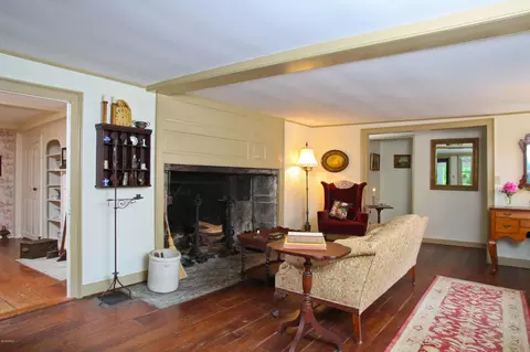 1 East St, Lee, MA 01238 photo 17
