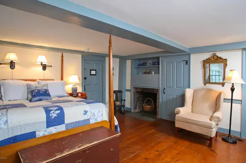 1 East St, Lee, MA 01238 photo 23