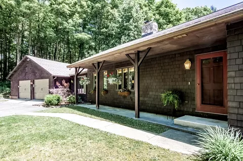 271 Lee Rd, Lenox, MA 01240 photo 2