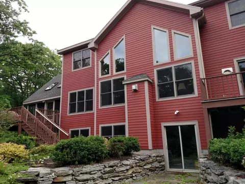 2 Teal Rd, Lee, MA 01238 photo 1