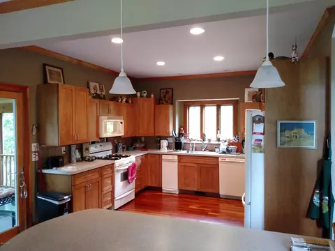 2 Teal Rd, Lee, MA 01238 photo 13