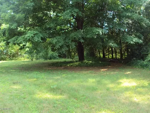 49 Root Ln, Sheffield, MA 01257 photo 8