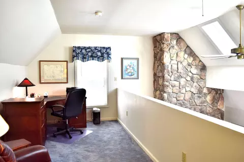 462 Long Bow Ln, Becket, MA 01223 photo 42