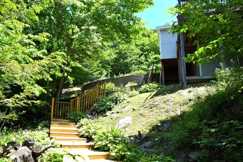 462 Long Bow Ln, Becket, MA 01223 photo 15