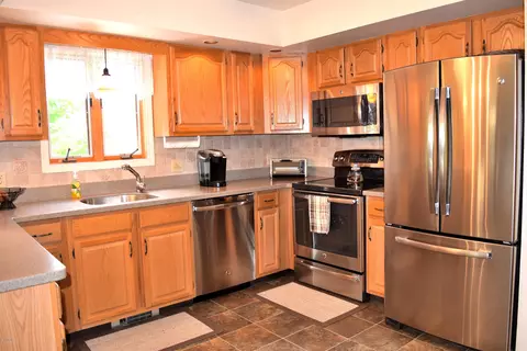 462 Long Bow Ln, Becket, MA 01223 photo 43