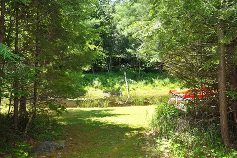 462 Long Bow Ln, Becket, MA 01223 photo 16