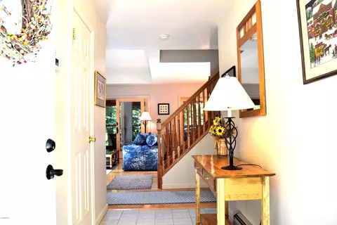 462 Long Bow Ln, Becket, MA 01223 photo 32