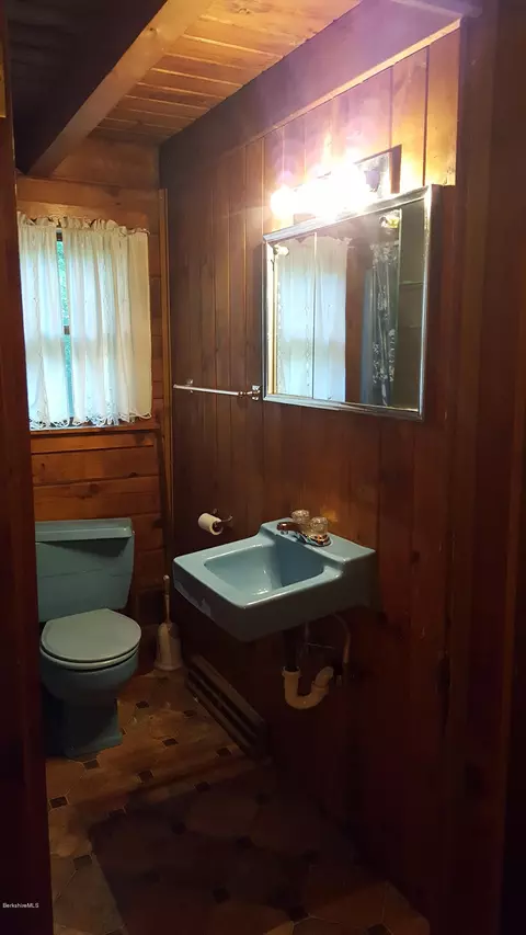 514 S Main Rd, Otis, MA 01253 photo 17