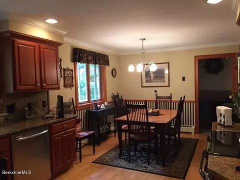 155 Summer St, Lee, MA 01238 photo 5