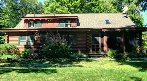 26 Mccarthy Rd, Tyringham, MA 01264 photo 2