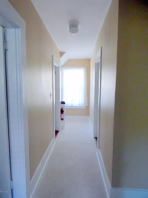 42 E Center St, Lee, MA 01238 photo 12