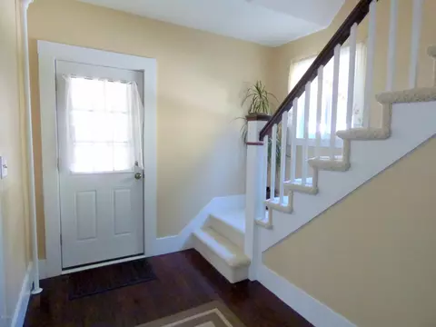 42 E Center St, Lee, MA 01238 photo 2