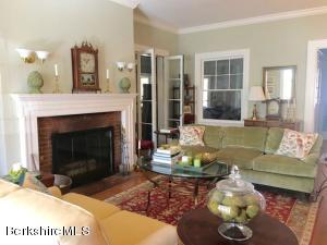 35 Walker St, Lenox, MA 01240 photo 10