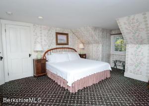 35 Walker St, Lenox, MA 01240 photo 35