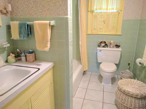 115 Davis St, Lee, MA 01238 photo 10