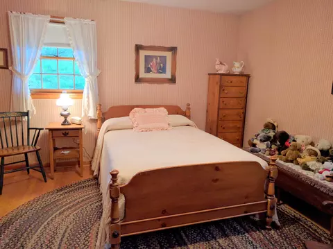 115 Davis St, Lee, MA 01238 photo 9