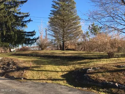 235 Marble St, Lee, MA 01238 photo 3