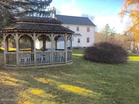 235 Marble St, Lee, MA 01238 photo 4