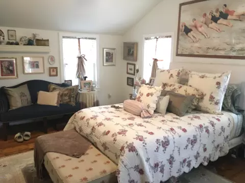 40 Saint James Ave, Lee, MA 01238 photo 11