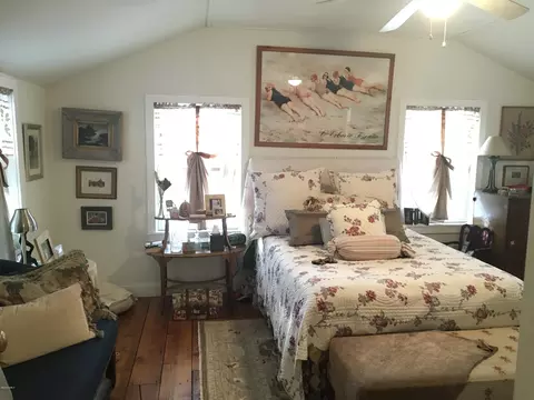 40 Saint James Ave, Lee, MA 01238 photo 10
