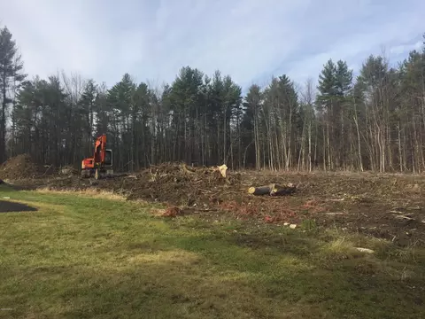 587 West Rd, Lee, MA 01238 photo 4