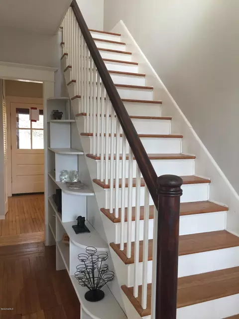 85 Maple St, Lee, MA 01238 photo 27