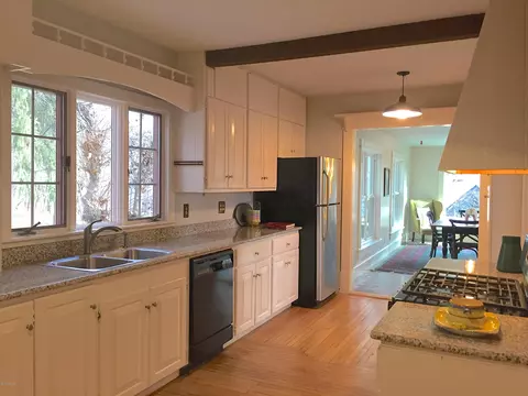 85 Maple St, Lee, MA 01238 photo 26