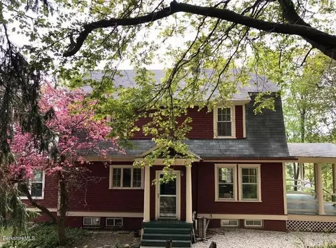 85 Maple St, Lee, MA 01238 photo 2