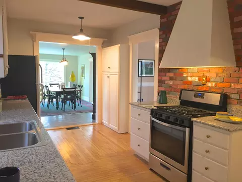 85 Maple St, Lee, MA 01238 photo 25