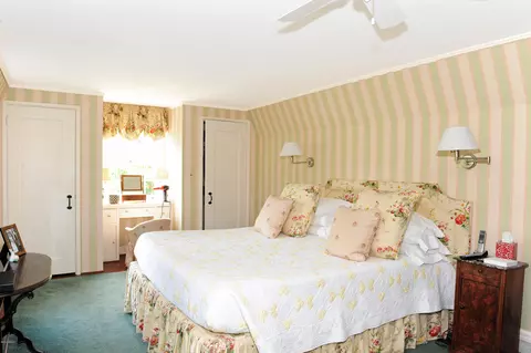215 Spring St, Lee, MA 01238 photo 22